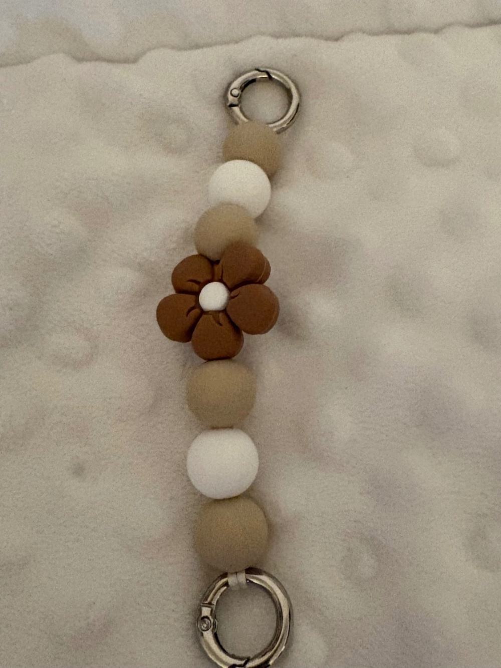 cute handmade neutral colored womens flower phone grip